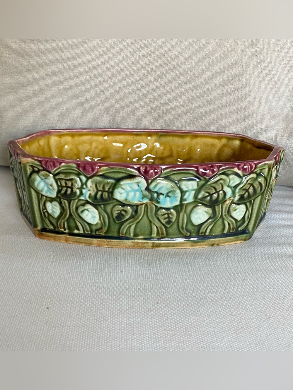 Vintage Art Nouveau Majolica Planter Oval Cyclamen Leaf Console Bowl
